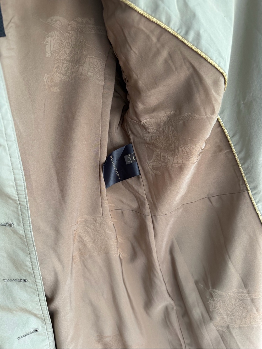 Burberry Beige Trench Coat with Belt - Picture 6 of 16